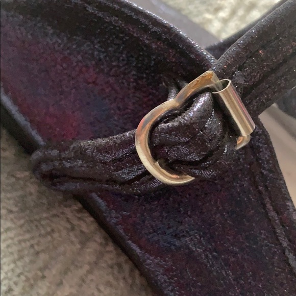 Flats - Picture 3 of 3